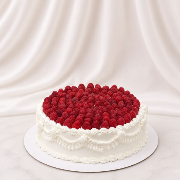 Fresh Raspberry Cream Cake