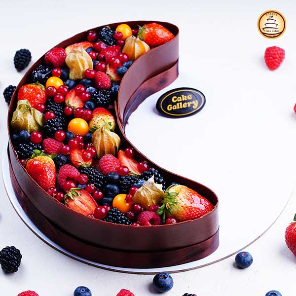 Real chocolate hilal cake 