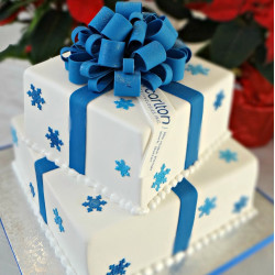 Blue Gift Cake Blue Gift Cake