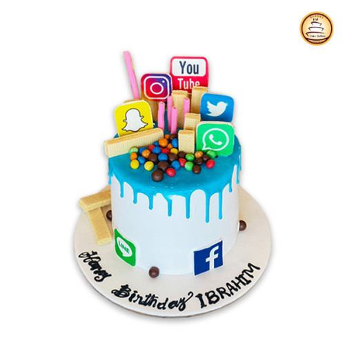 Social Media Cake