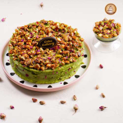 Pistachio Brulee Cake