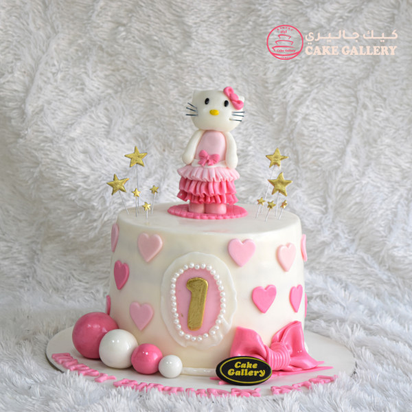 Hello Kitty Cake