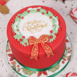 Christmas Wreath Cake