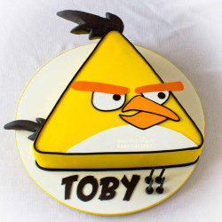 Toby Angry Bird Cake Toby Angry Bird Cake
