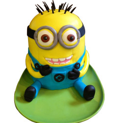Minion  cake  Minion  cake