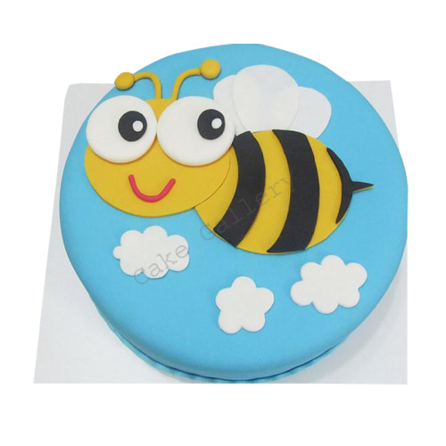 Flying Bee Cake