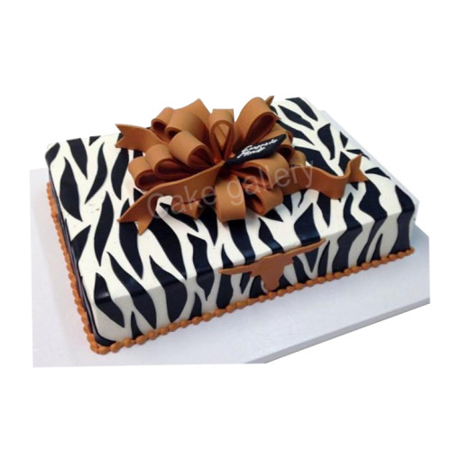 Zebra stripe Gift Box Cake