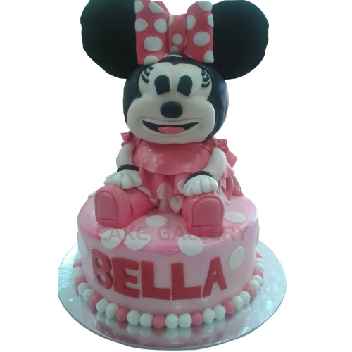 Minnie Mouse Cake